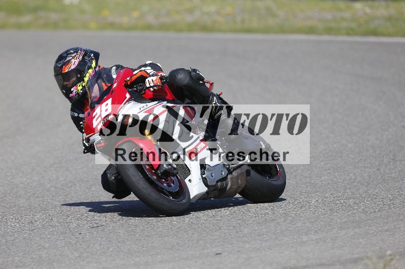 /10 20.04.2026  Pluess Moto Sport ADR/Einsteiger/28